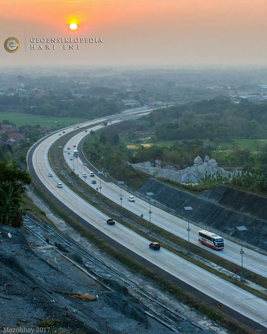 Jalan Tol Terpanjang di Indonesia Saat Ini